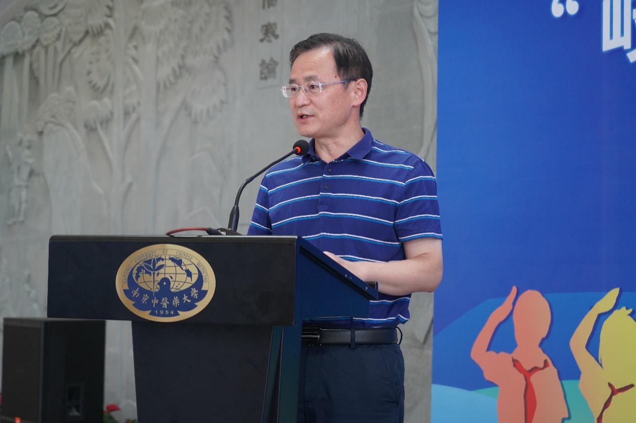 【博学广志】识医药，品文化，乐传承——“岐黄校园行”中医药文化游学夏令营顺利开营_html_69ab61dd.jpg