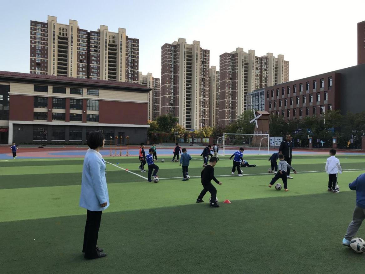 【湖畔·协同育人】督导入校启新思，提质增效促发展——金陵小学（仙林湖校区）十月督导_html_58924e9b.jpg