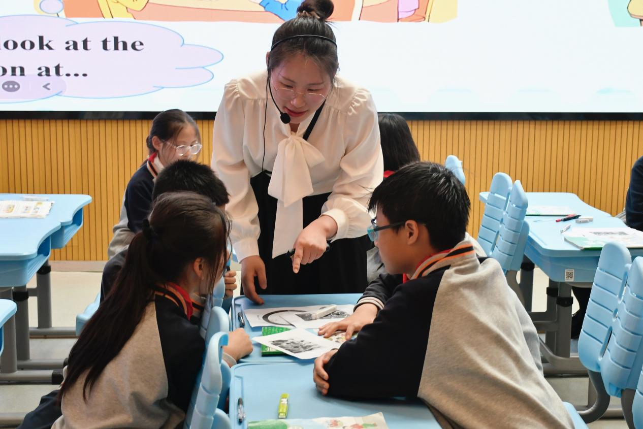 【博学广志】巧融中国文化，提升文化自信——暨小学英语东片共同体活动_html_e353b43.jpg