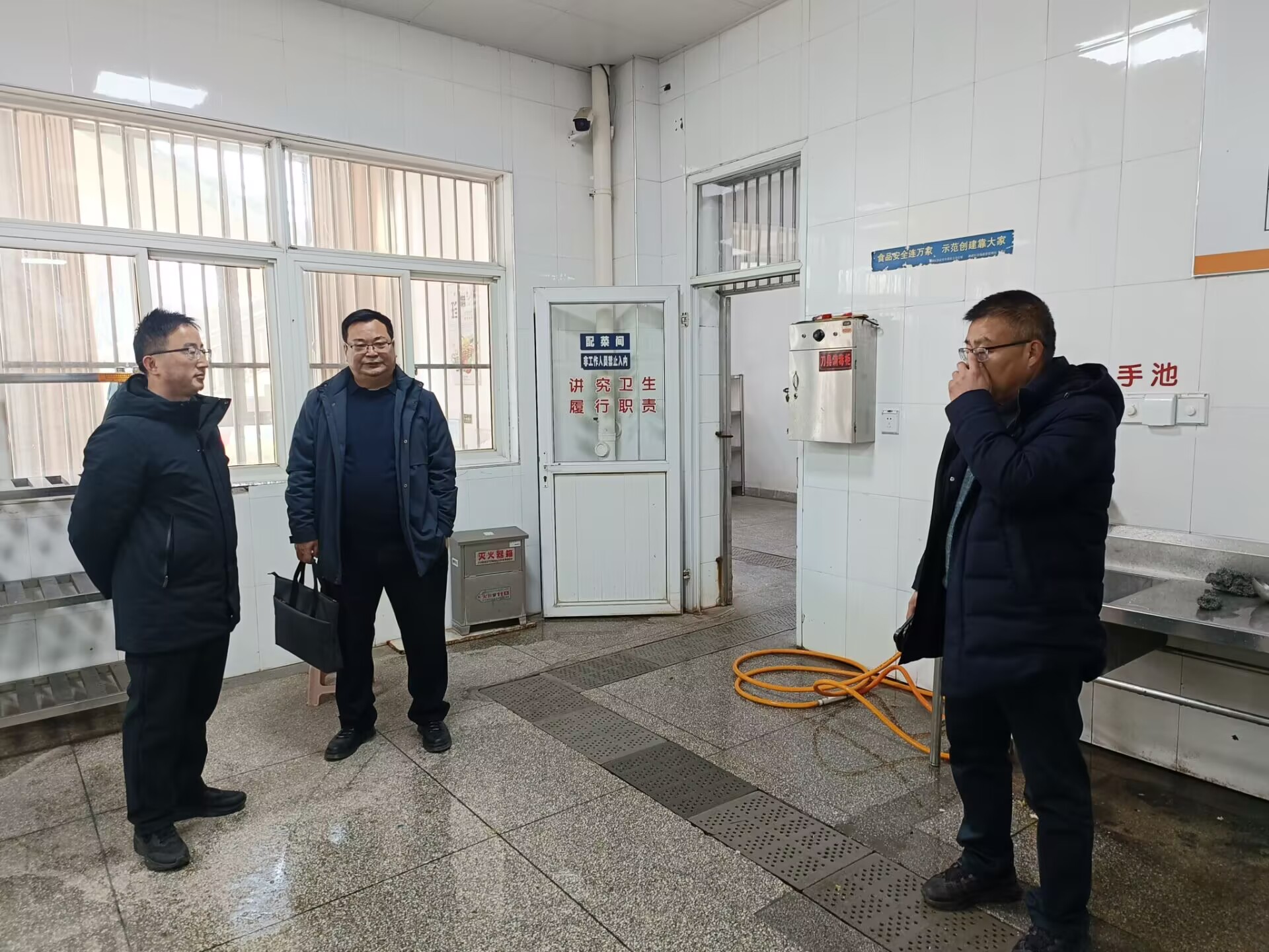 督学助力 扬帆起航_html_m47f2386f.jpg