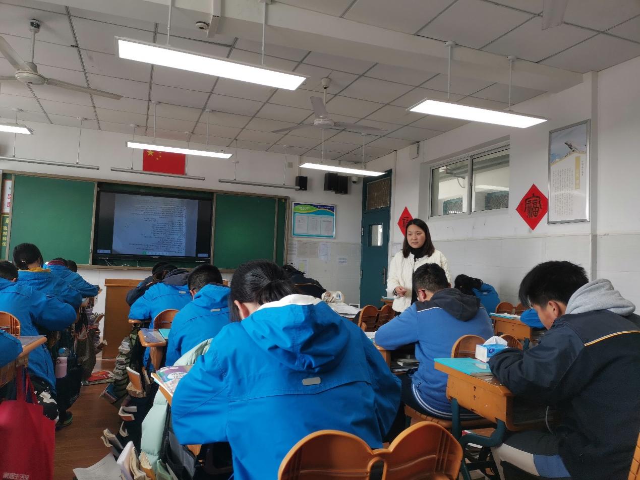 【尊荣营中•教研】他山之石，可以攻玉——营防中学道德与法治九年级备课组赴南京市中桥中学听课学习纪实