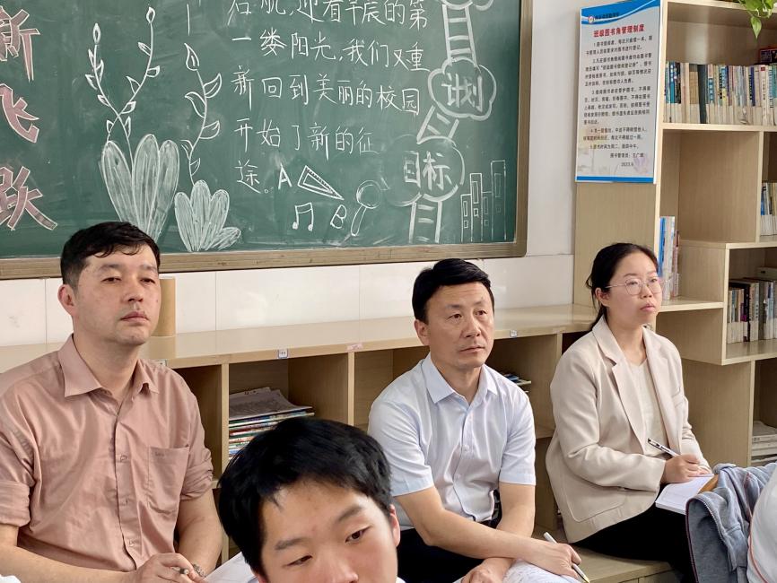 3.26精益联盟班主任研训活动_html_147fdaf9.jpg
