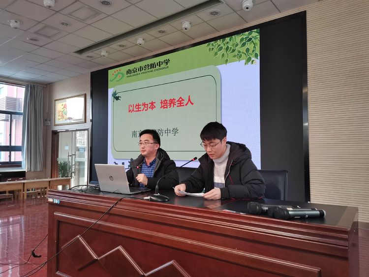 静安小学_html_636eccb1.jpg