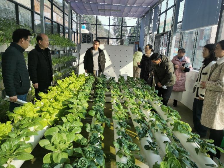 【尊荣营中】普特融合 促进发展——南京市营防中学、附中仙林德育团队赴栖霞区特殊教育学校参观交流_html_m4327b472.jpg