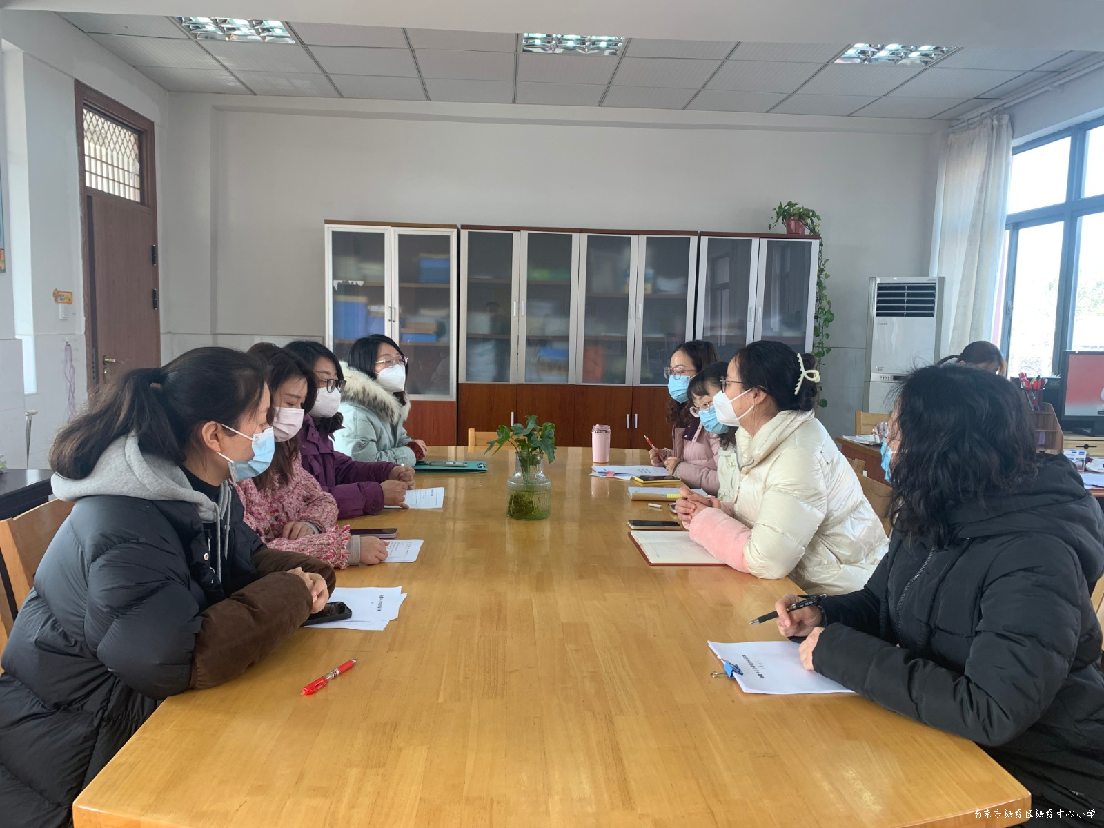230204炼油厂小学英语组教研活动（一）照片.jpg