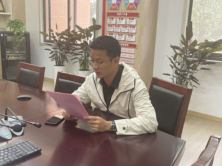 体育组支架式学习新闻稿_html_518214a.jpg