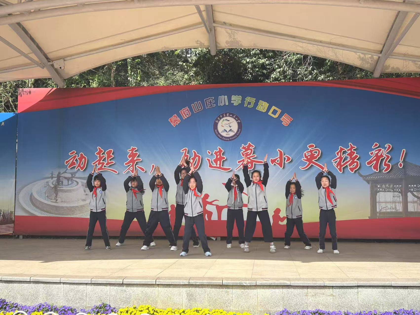 新闻稿_html_6b047921.jpg