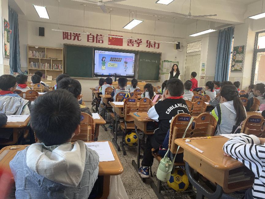 新闻七_html_42c2545a.jpg