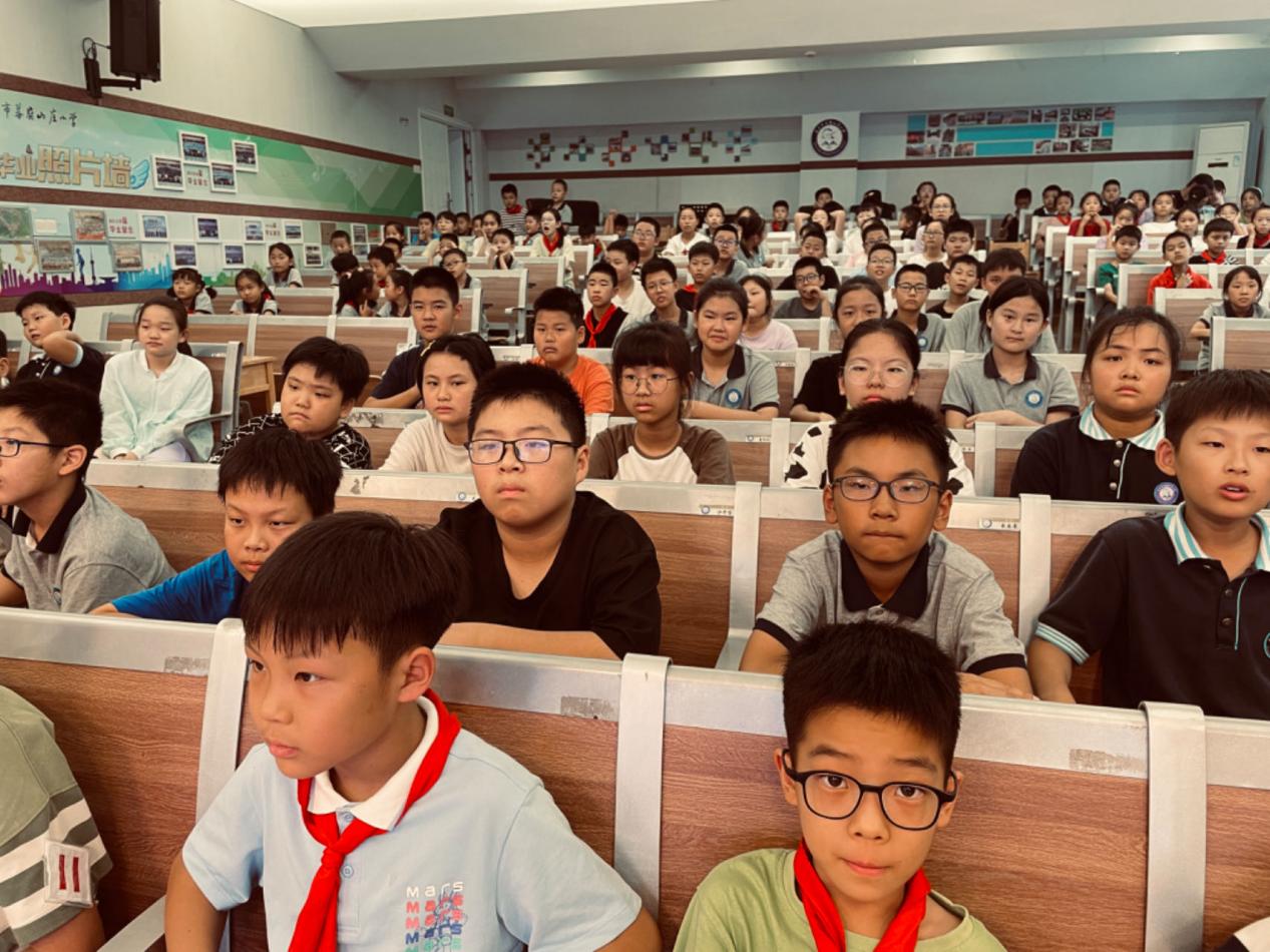 幕府山庄小学开展学生网络文明安全教育活动_html_m1f97882c.jpg