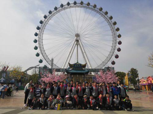 不负春光 快乐春游_html_45b71cd2.jpg