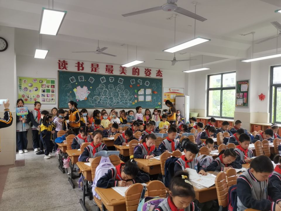 幼小衔接报道_html_1c3a0606.jpg