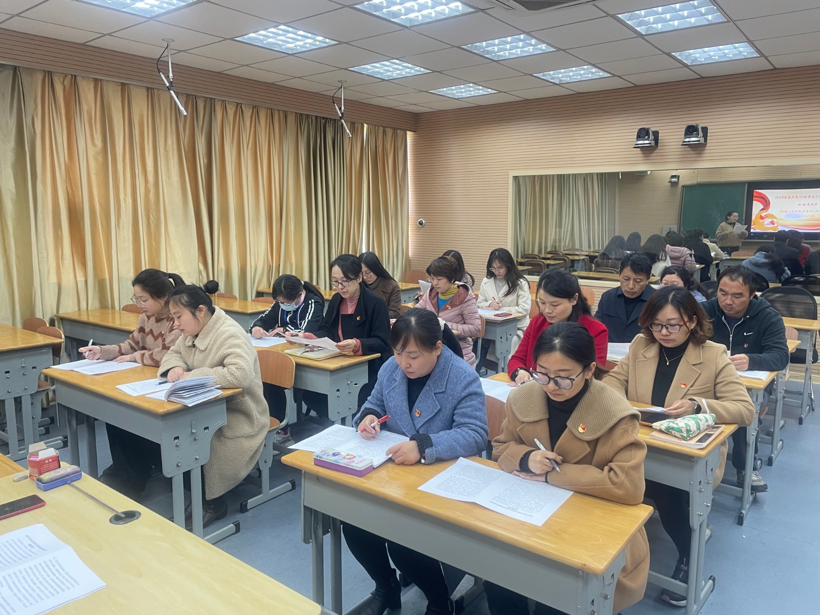 图片2.JPG
