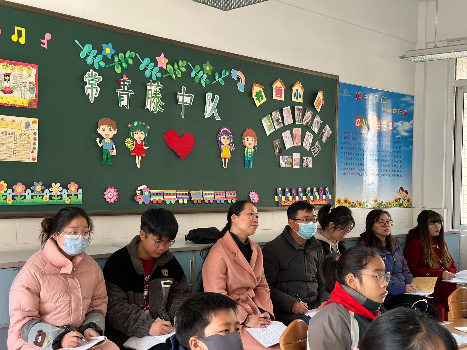 数学听课照.jpg