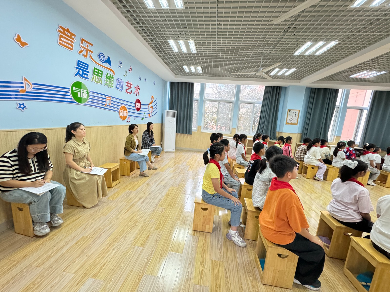 听课.jpg