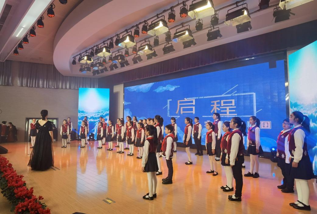 红色映像金小华章有图_html_2ebcdd5c.jpg