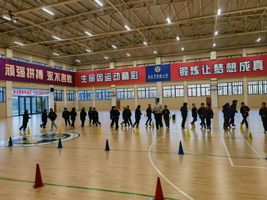 【方堂问道】校本教研——趣味体适能--探索式教学新空间(六)_html_m261ac0b1.jpg