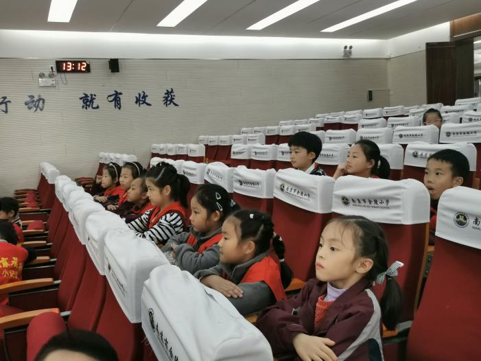 南京晨报进校园,争做守信小达人_html_m25870470.jpg