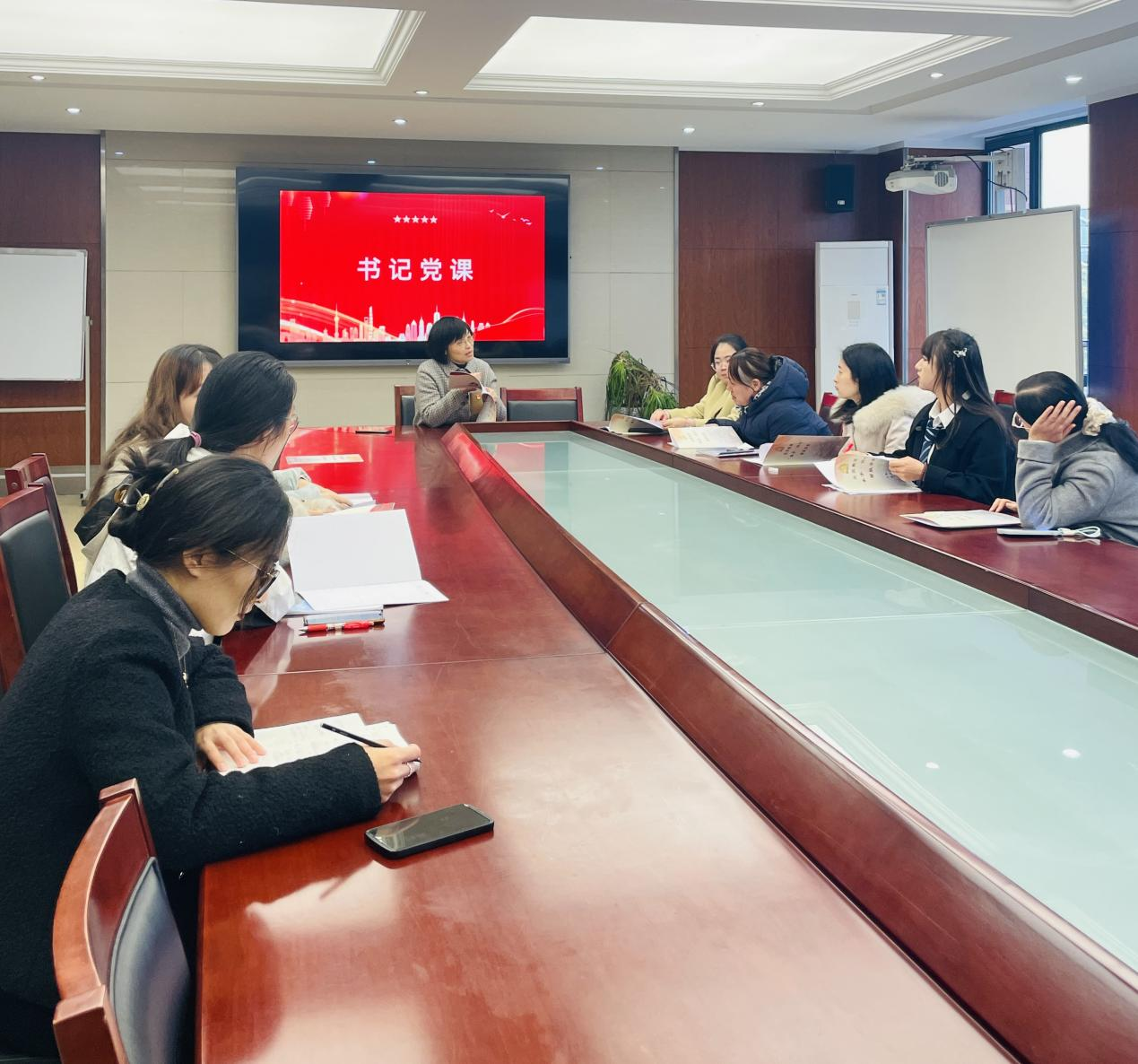 图片2.png 图片2.png
