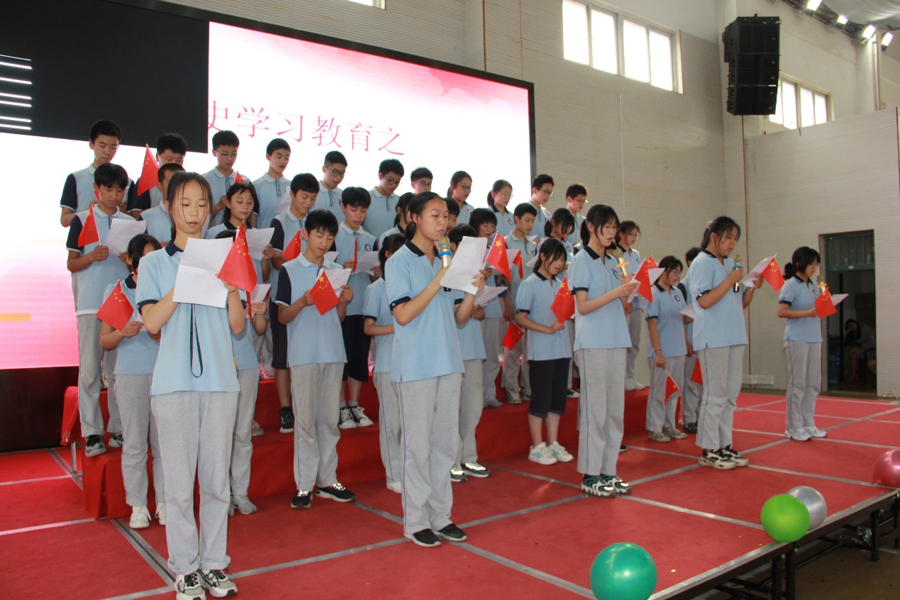 c29-4 诵扬红色精神，唱响红色歌谣_html_m19b421e7.jpg