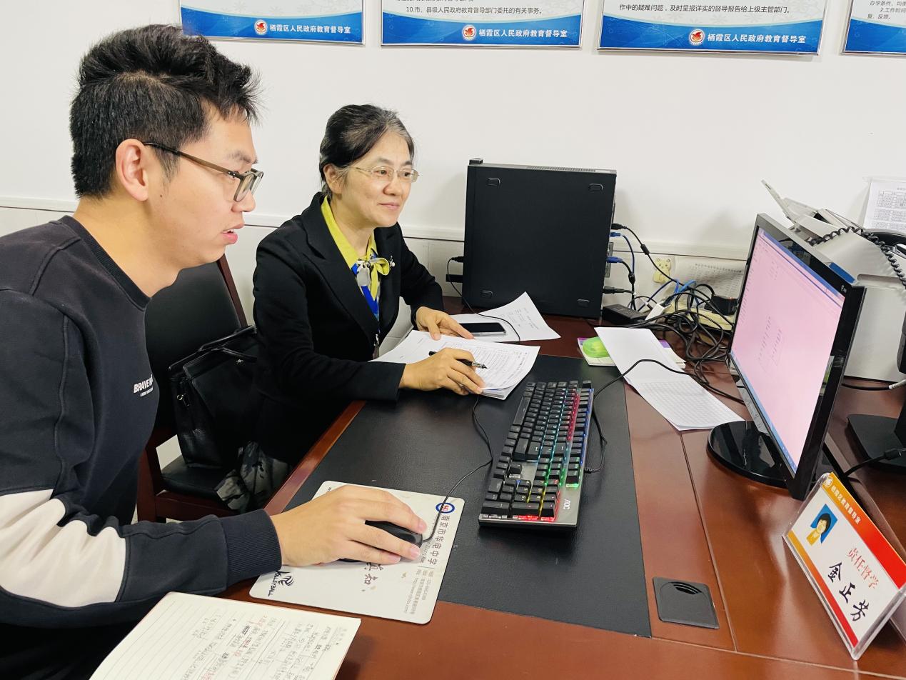 【尚真华电】南京市华电中学迎接“家校社协同育人”工作专项督导_html_9ac8502.jpg