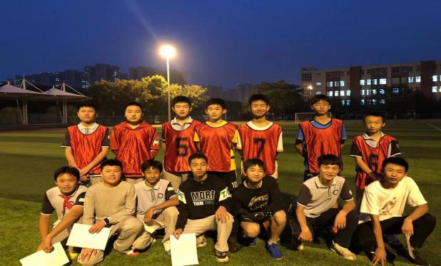 足球赛_html_78eb30f6.jpg