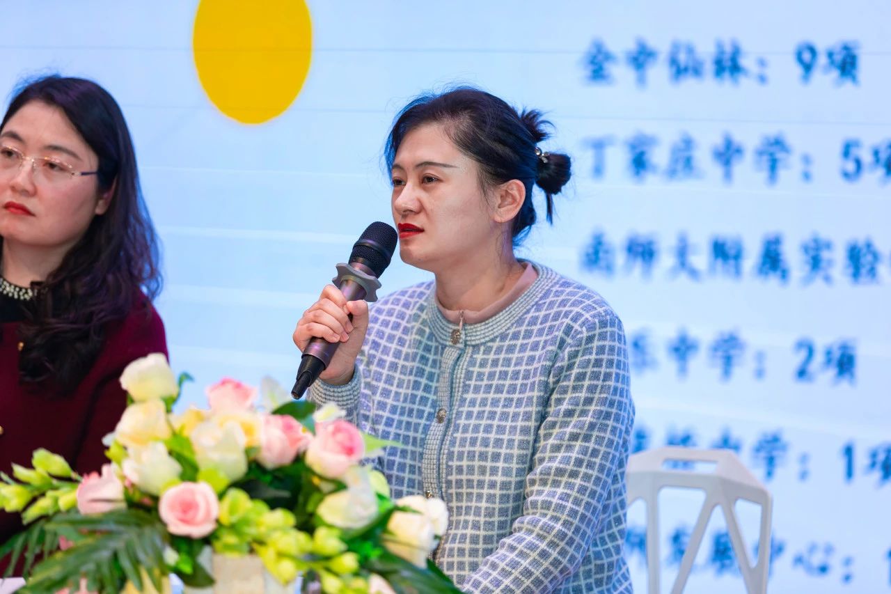 新闻1_html_m43aed636.jpg
