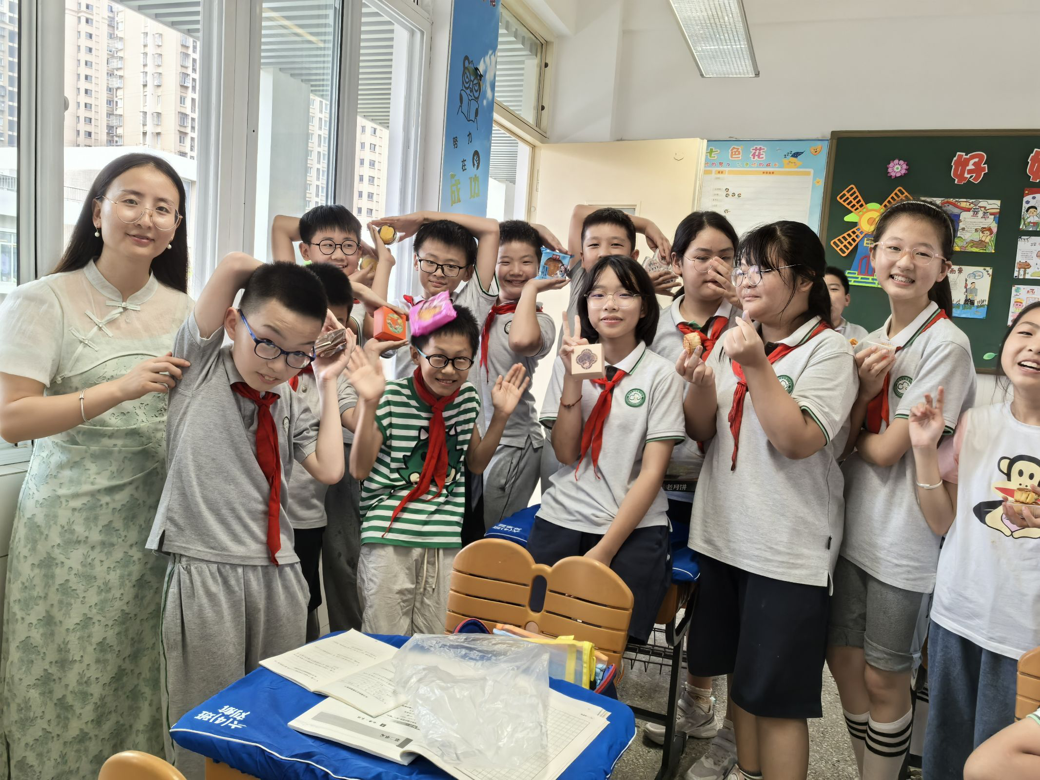 【花港一小】我们的节日 中秋——“导师伴我共度中秋”主题活动