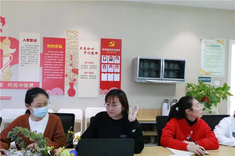 王主任.jpg