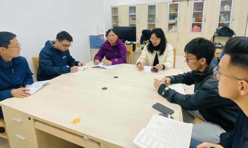 新建 DOCX 文档_html_e8d53bb.png
