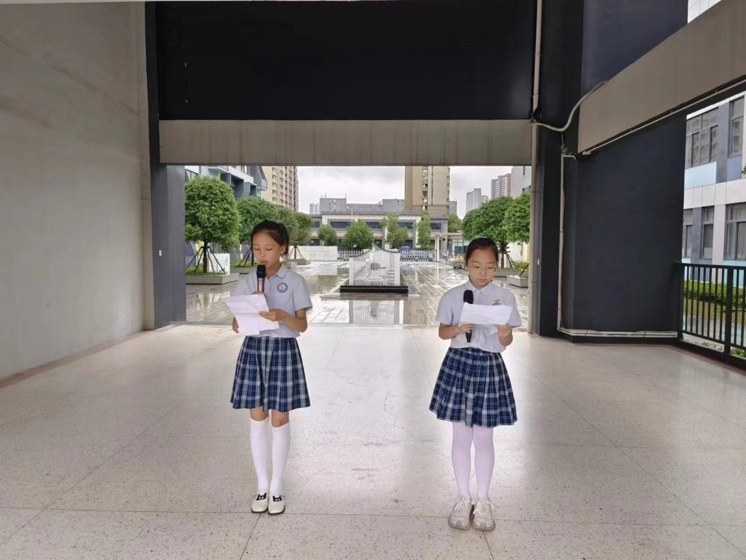 【正学丁三】遥思端午情，不负少年志——丁家庄第三小学第二十周端午主题升旗仪式侧记_html_m2c2cbe7d.jpg