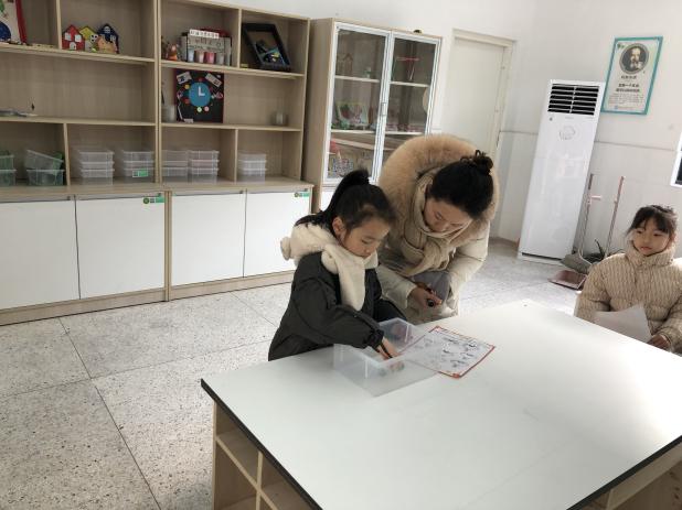 【正学丁三】灵蛇启智 精彩无“笔”—— 南京市丁家庄第三小学一、二年级无纸化测试活动_html_m52095929.jpg