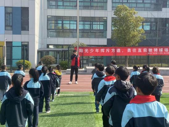 3.4消防安全演练活动_html_m45d3a644.jpg