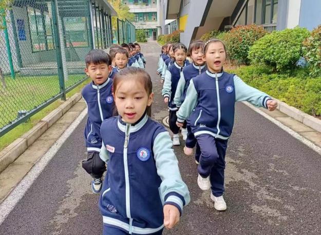 正学丁三_html_24b592a1.jpg