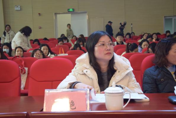 1_1_教材培训展新篇 质量分析促提升(1)_html_4a064e5f.jpg