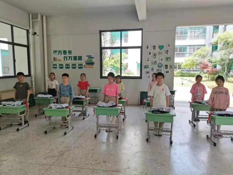 1_我是劳动小能手主题报道——康金苗_html_m2d2c3d75.jpg