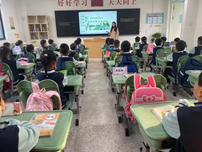 【正学丁三】“疫”散花开，复课归来_20221113_html_m56edc562.jpg