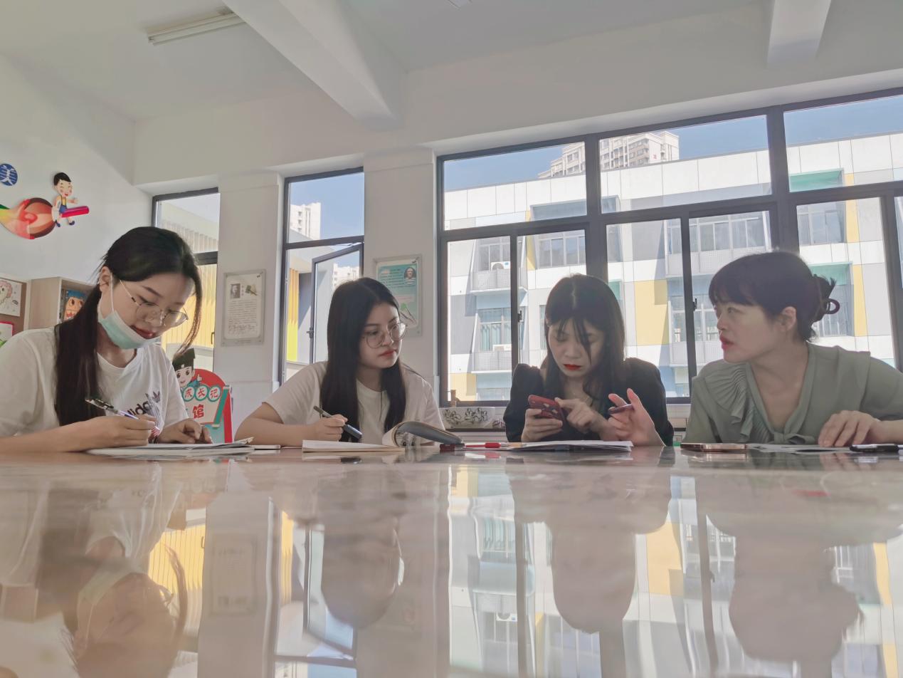 【正学丁三•教学】新学期 新起点 新启程——南京市丁家庄第三小学综合组新学期备课活动_html_m496fd22c.jpg