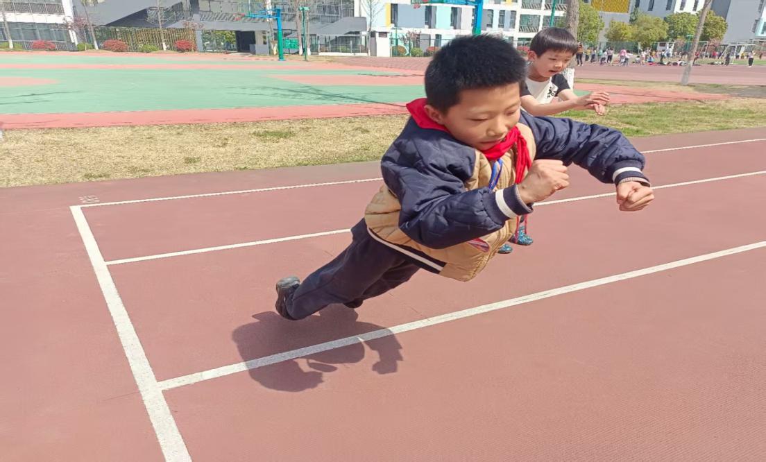 【正学丁三·教学】趣享运动 “童”样精彩 ——丁家庄第三小学“艺之独秀”嘉年华活动“射苑”中期考核活动侧记(1)_html_m317369c2.jpg