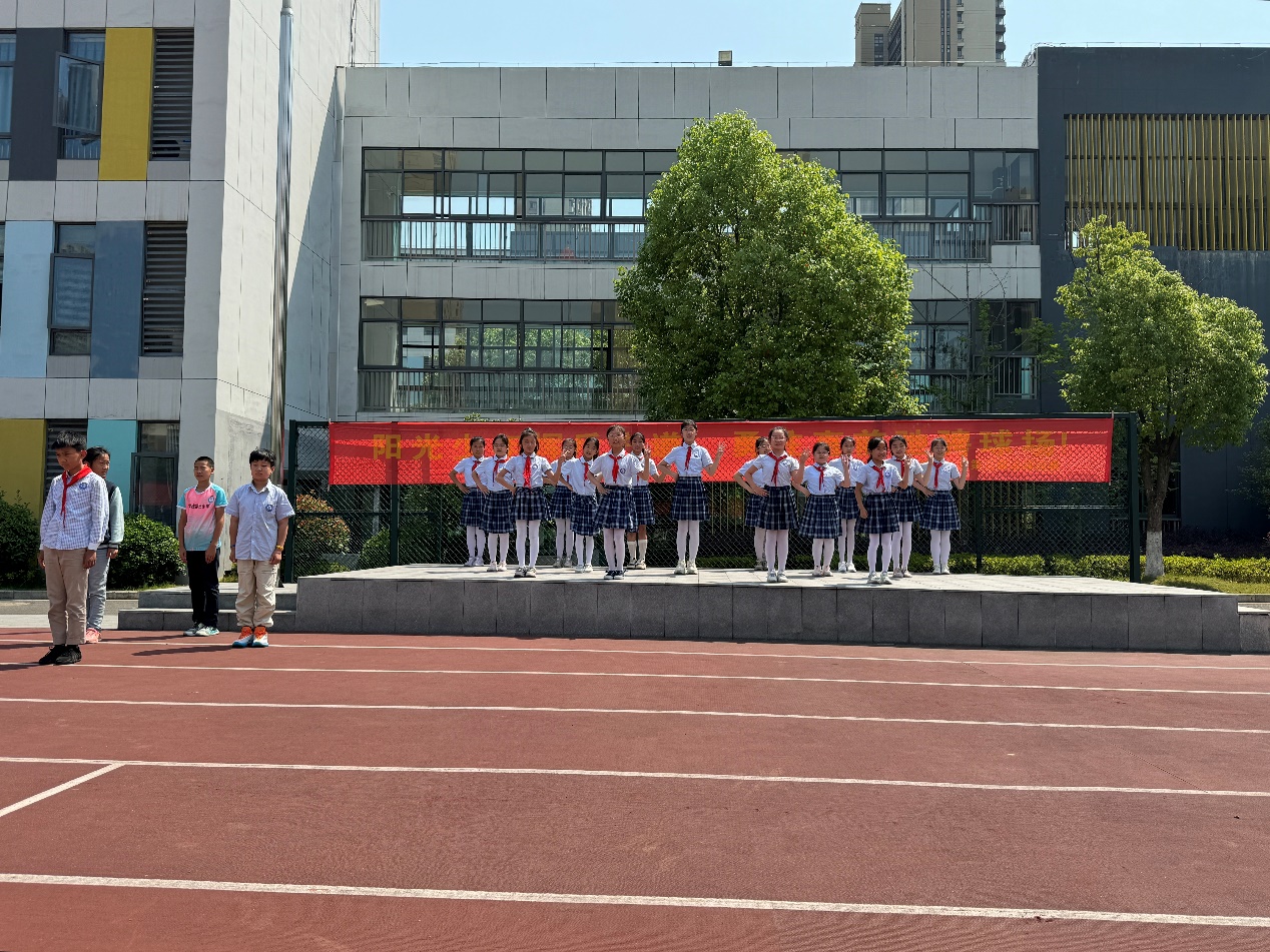 【正学丁三·德育】“端午情浓，粽飘香”主题升旗仪式_html_546ee02a.jpg