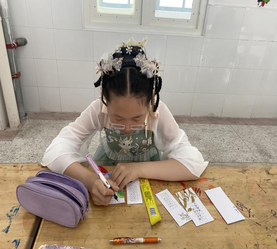 【正学丁三·教学】“妙笔生花润童心 翰墨留香庆六一”_html_m6ec99d27.jpg