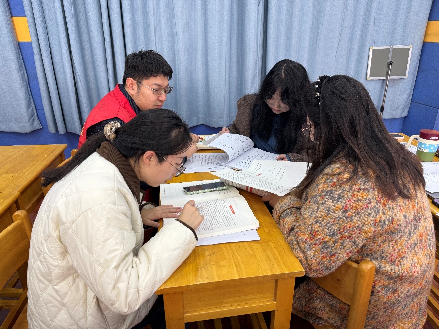 【正学丁三·教学】聚焦核心素养 筑牢教学根基——南京市丁家庄第三小学语文组第六次集体备课活动侧记_html_m342b45a.jpg