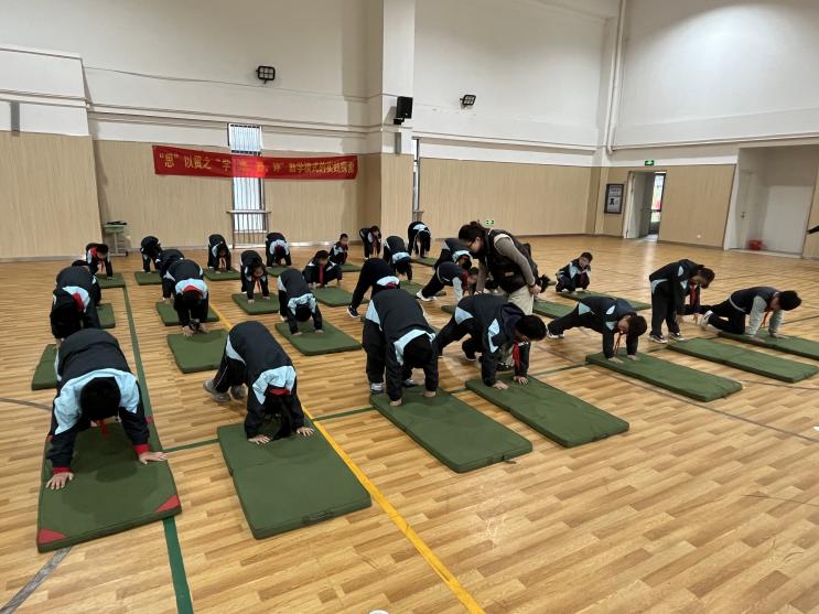正学丁三(2)_html_337f7053.jpg