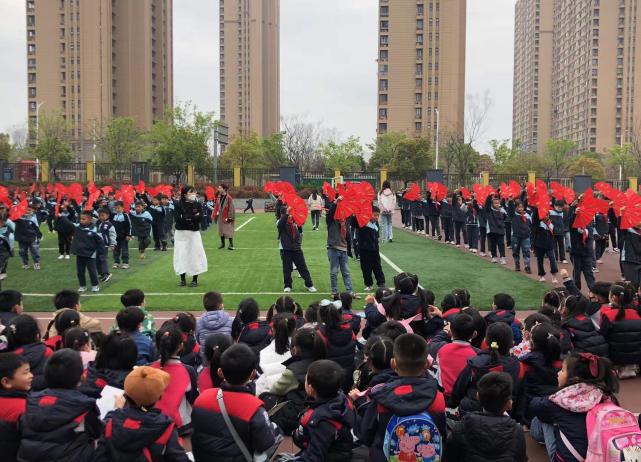 【正学丁三】小学初体验，衔接促成长——丁家庄第三小学与丁家庄第二幼儿园幼小衔接活动侧记_html_4a3928b6.jpg