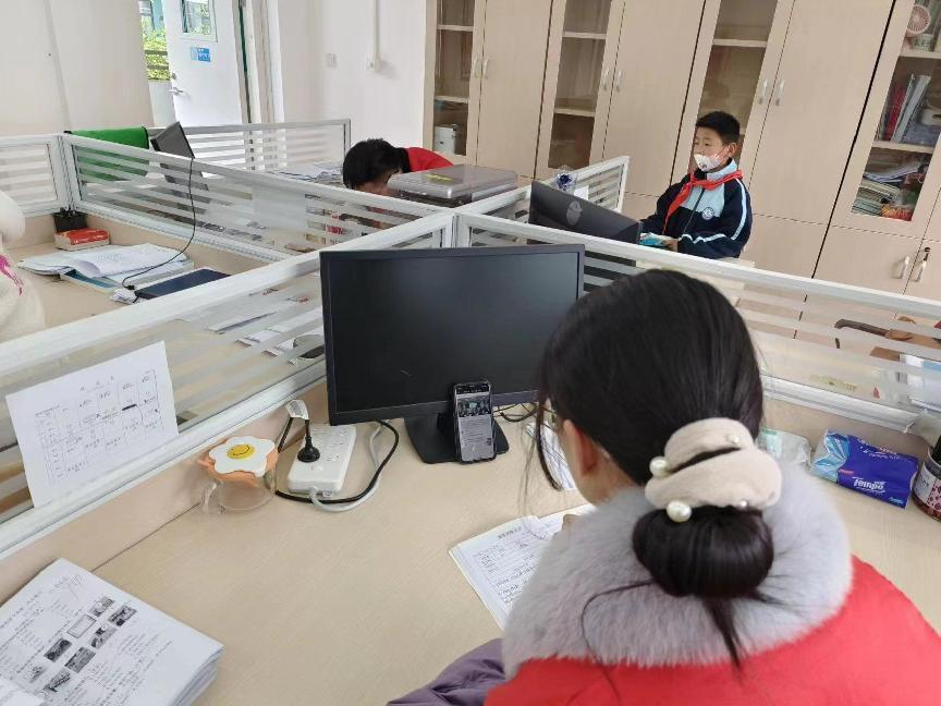 【正学丁三·教学】课标解读，课堂共研——丁家庄第三小学语文网络教研活动侧记_html_m660a15a5.jpg
