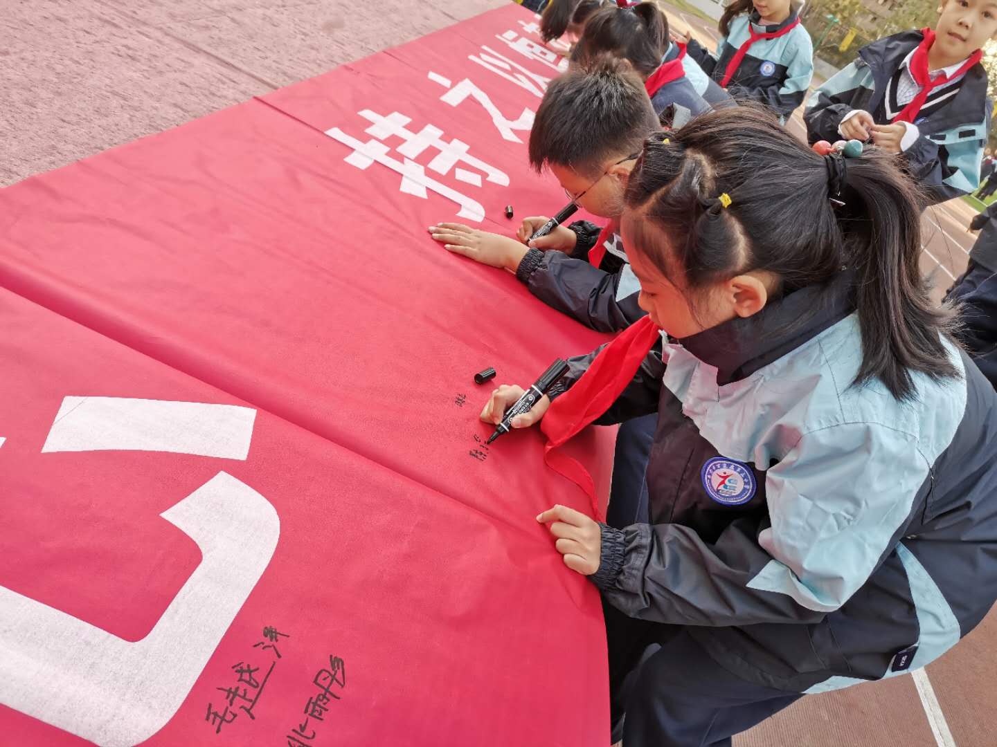 讲文明讲卫生垃圾分类我先行_html_m373009e7.jpg