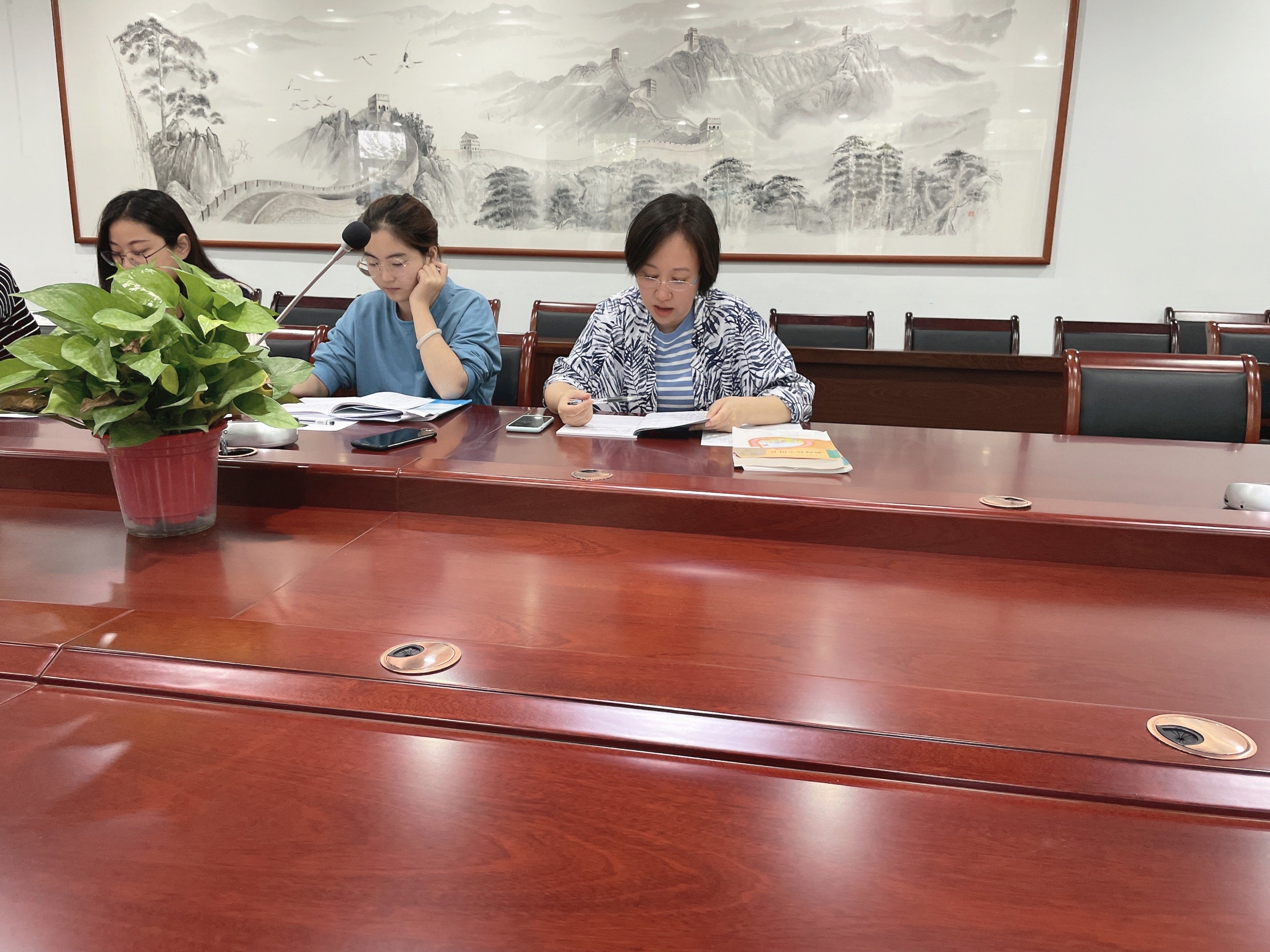 课堂展风采，教研促成长_html_40d09b29.jpg