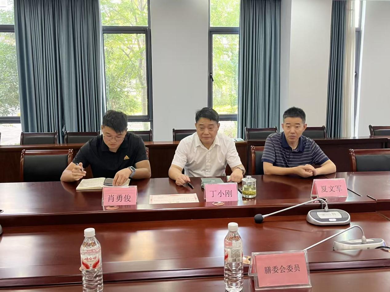 1_【正学丁三·后勤】舌尖上的安全，我们一同守护——南京市丁家庄第三小学组织召开膳委会活动侧记_html_m5b699930.jpg