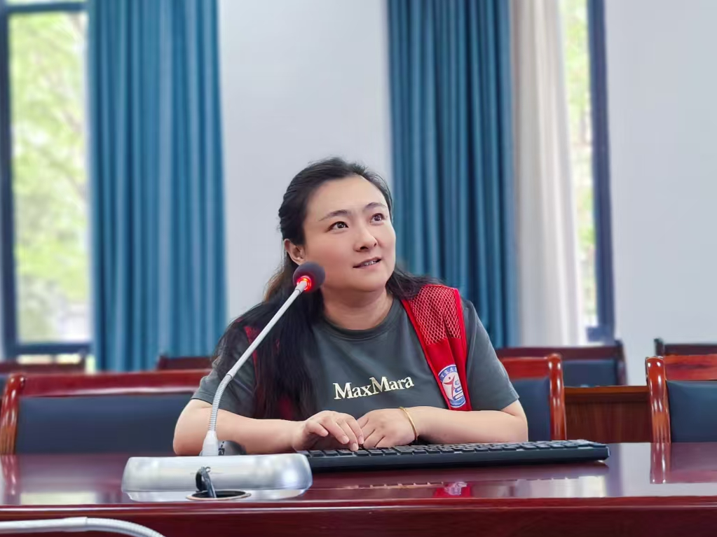 【正学丁三·教科研】聚焦沟通要点 传递育人智慧——丁家庄第三小学“臻研讲堂”第二期第1讲开讲啦！(1)_html_167f4a06.png