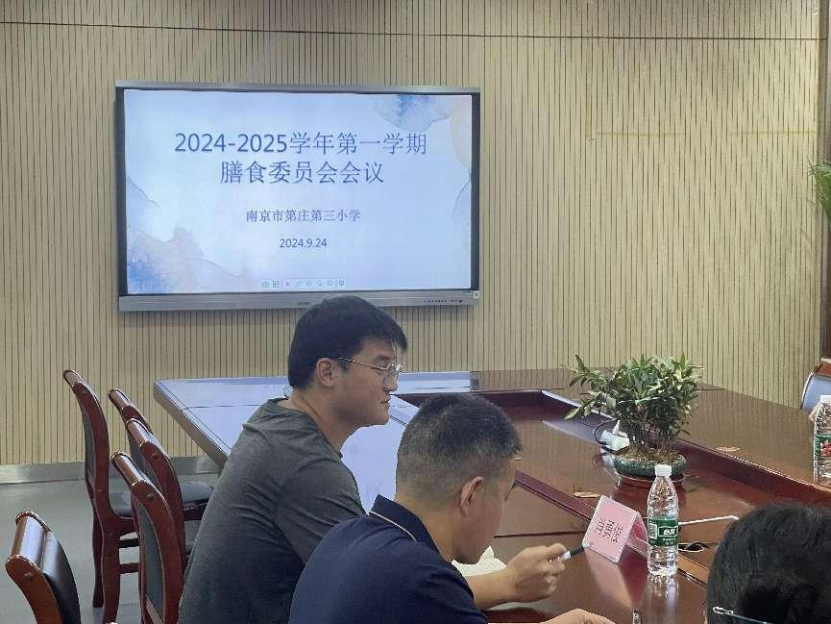 【正学丁三&middot;后勤】守护学生舌尖上的安全与健康_html_m109a8842.png