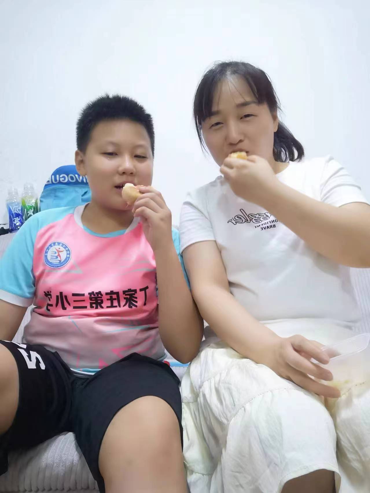 9.15中秋活动报道 修改_html_73e4d4b1.jpg